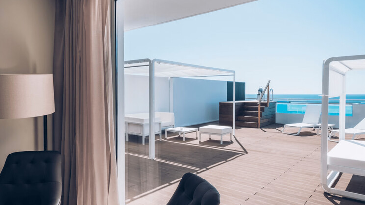 Superior Suite Private Pool